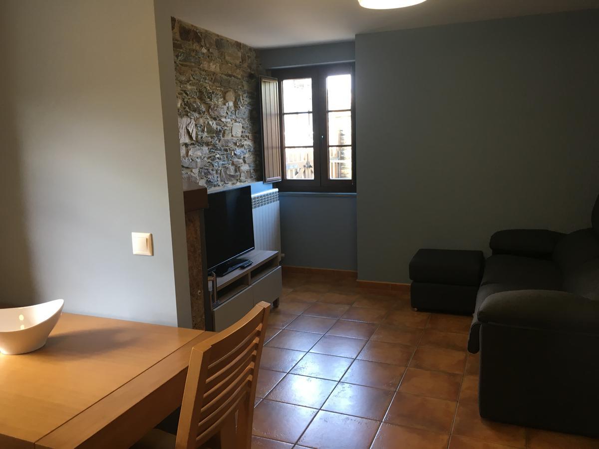 Apartamentos Carola San Tirso de Abres Екстериор снимка